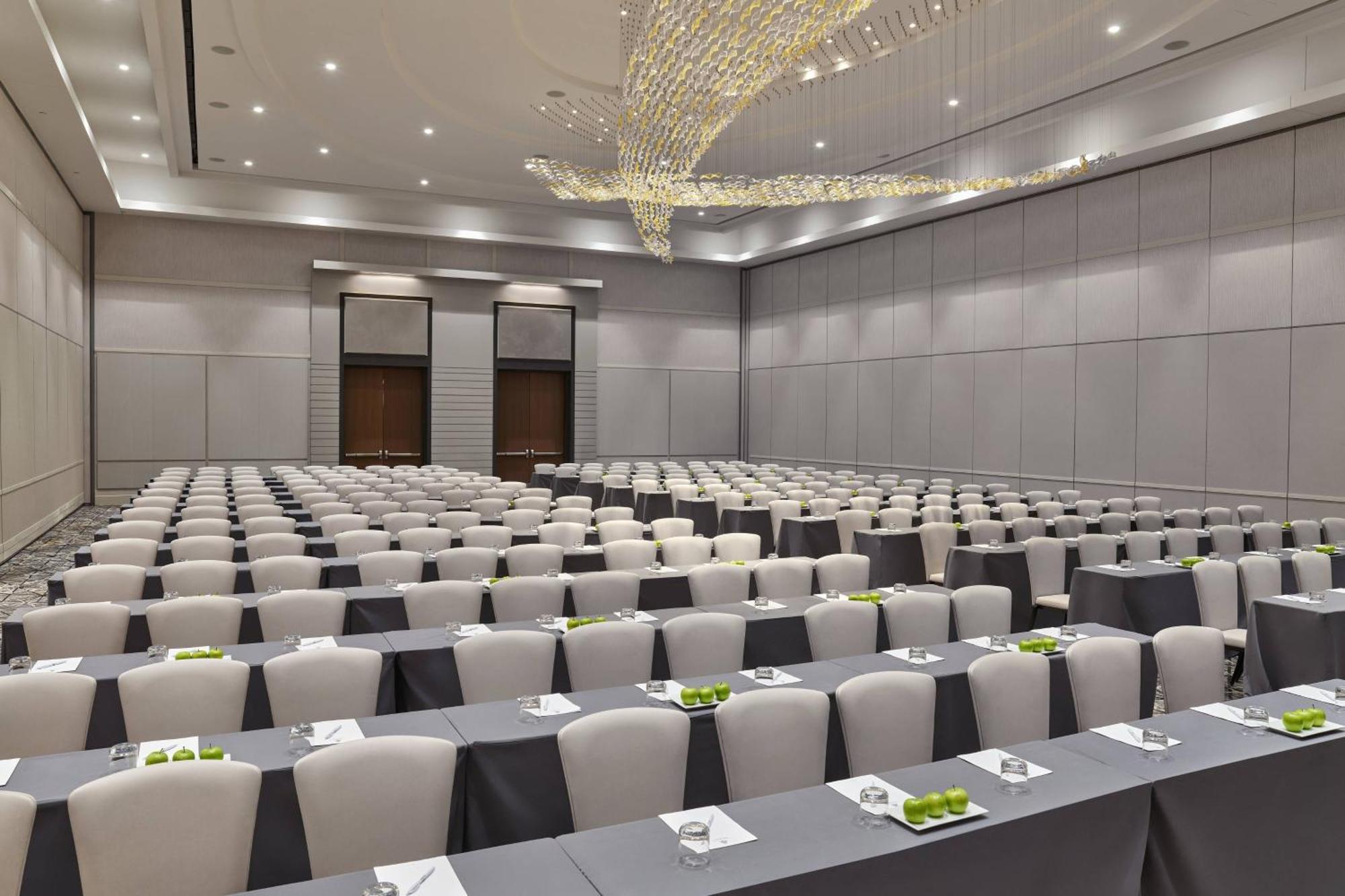 เดอะ โฮเต็ล แอท แอวาลอน ออโตกราฟ คอลเลคชั่น Hotel อัลฟาเรททา ภายนอก รูปภาพ