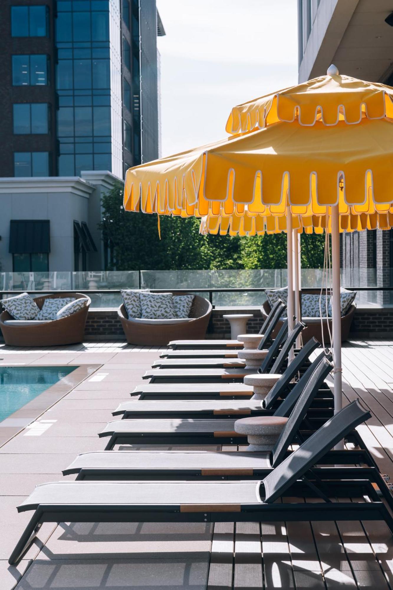 เดอะ โฮเต็ล แอท แอวาลอน ออโตกราฟ คอลเลคชั่น Hotel อัลฟาเรททา ภายนอก รูปภาพ