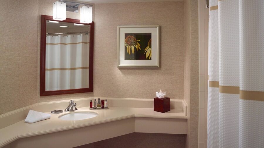 เดอะ โฮเต็ล แอท แอวาลอน ออโตกราฟ คอลเลคชั่น Hotel อัลฟาเรททา ภายนอก รูปภาพ